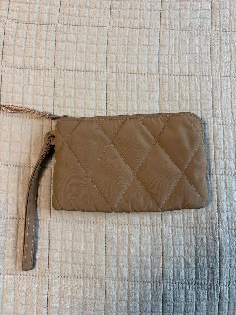 Vera Bradley Outlet Essential Zip Wristlet